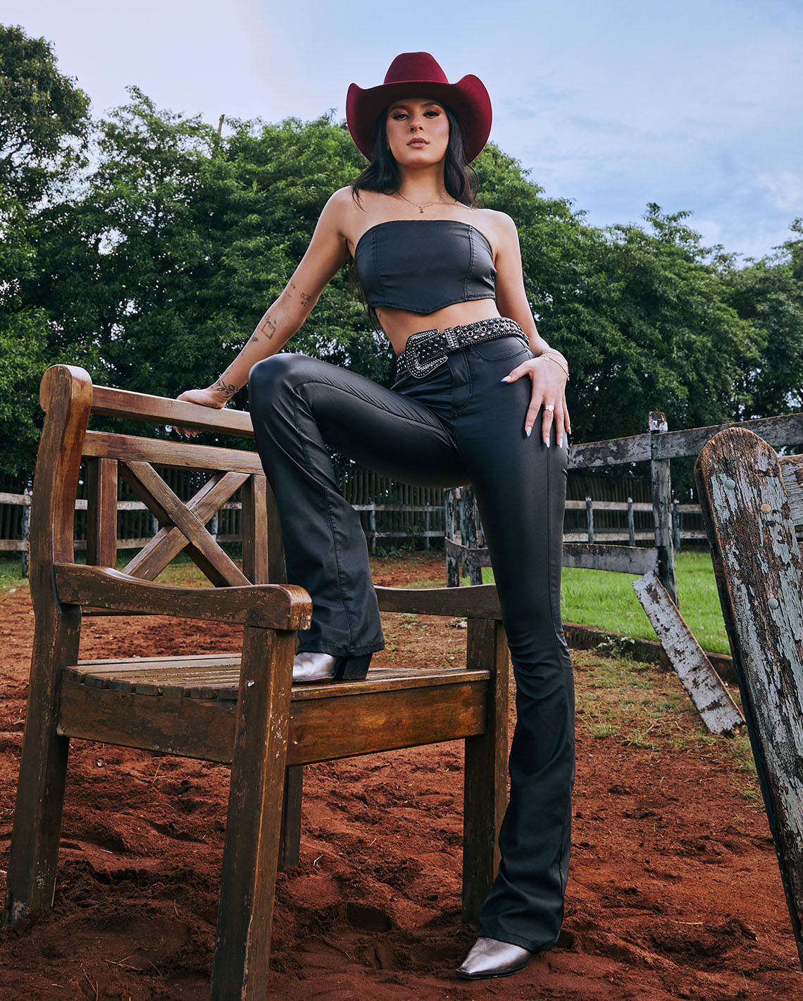 CALÇA FLARE CONSICIENCIA J