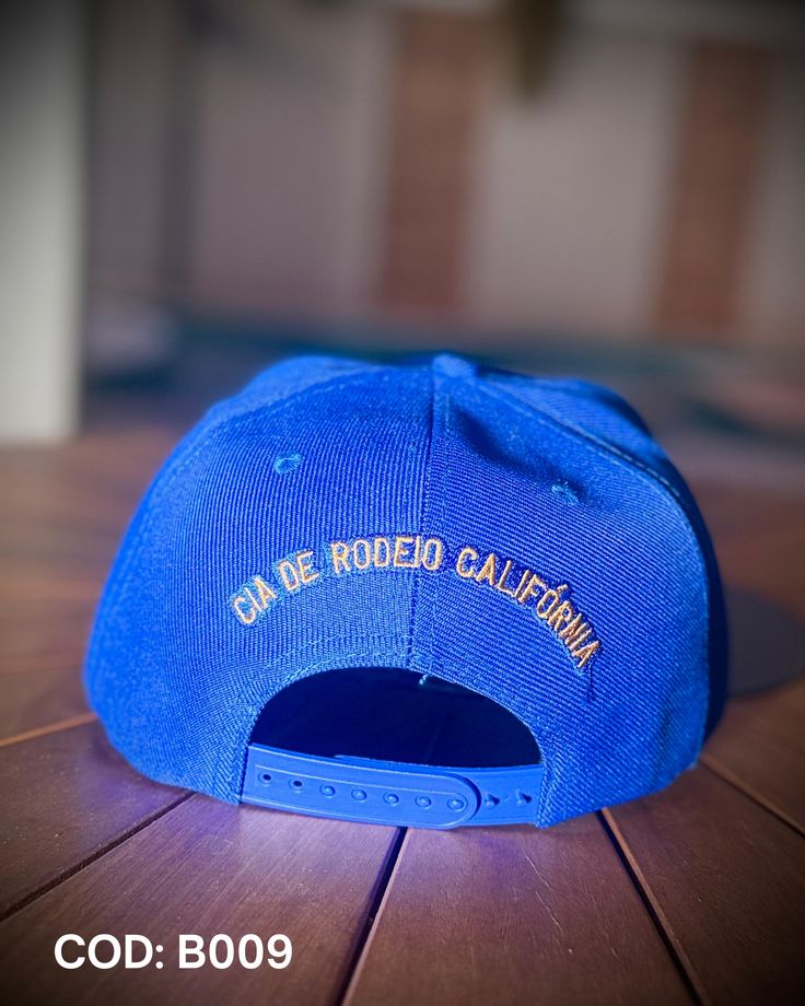 Boné Azul Logo Nova